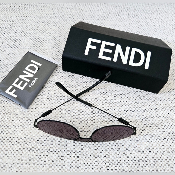 NWT FENDI Black Metal Sunglasses with Dark Oval Lenses - Picture 13 of 15